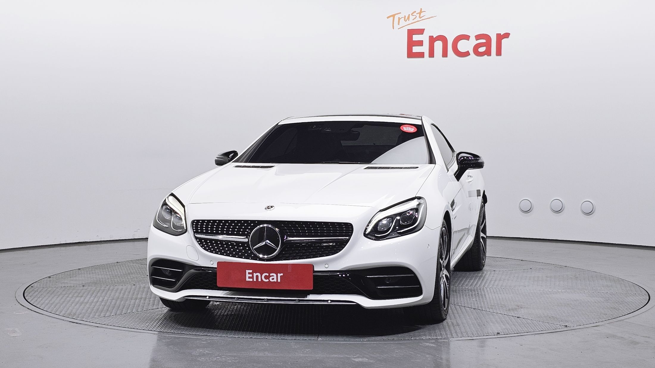 MERCEDES BENZ SLC-CLASS R172 2017