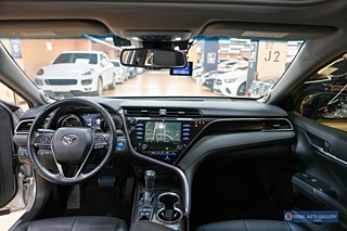 TOYOTA CAMRY XV70 2018