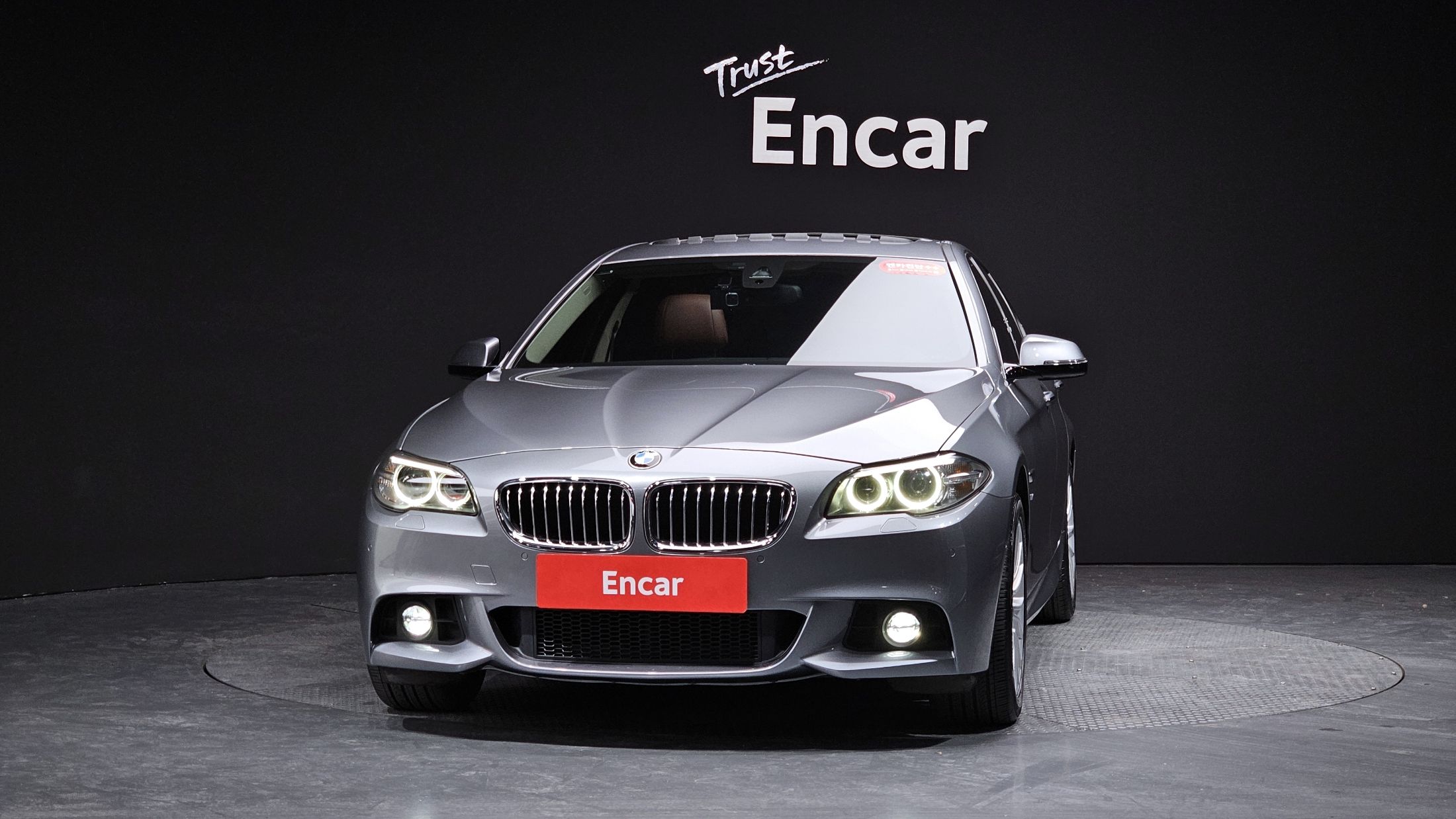 BMW 5-SERIES F10 2016