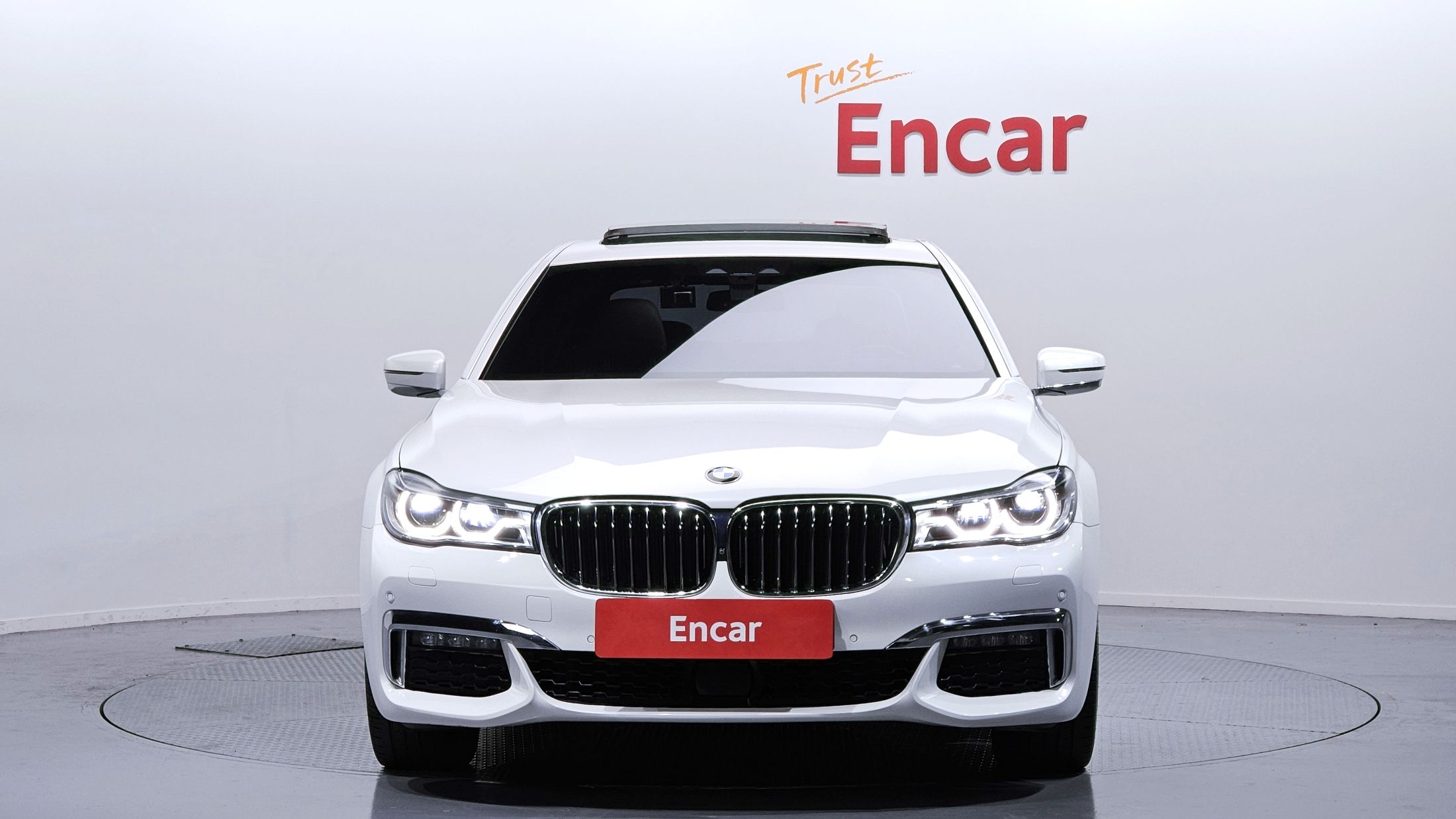 BMW 7-SERIES G11 2018