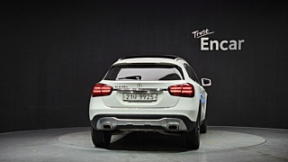 MERCEDES BENZ GLA-CLASS X156 2018