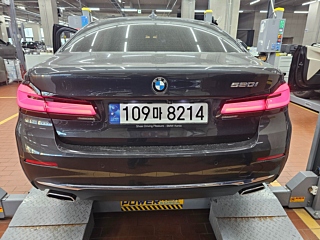 BMW 5-SERIES G30 2023