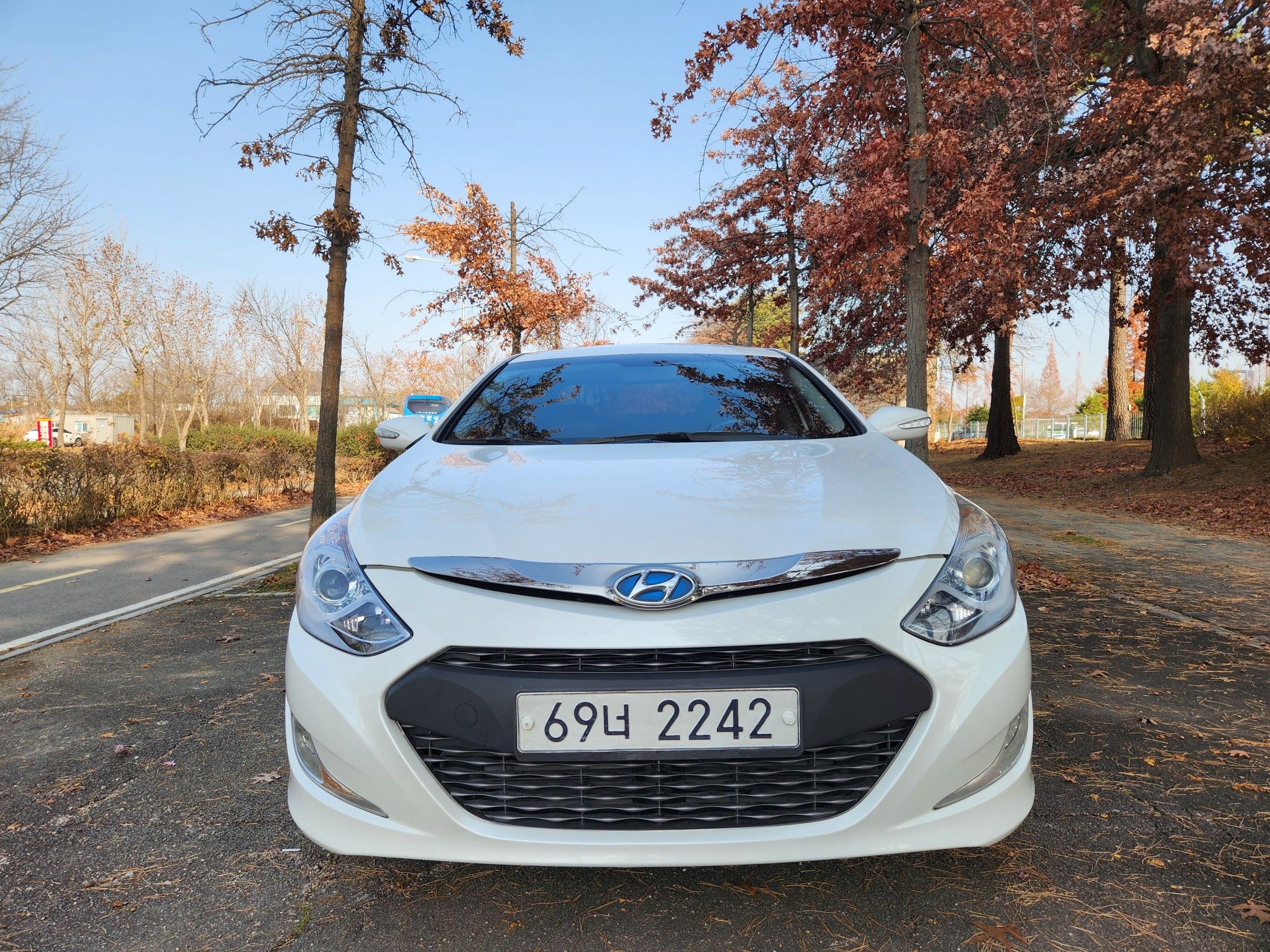 HYUNDAI SONATA HYBRID 2011