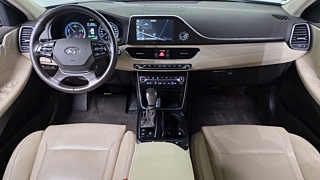 HYUNDAI GRANDEUR IG HYBRID 2017