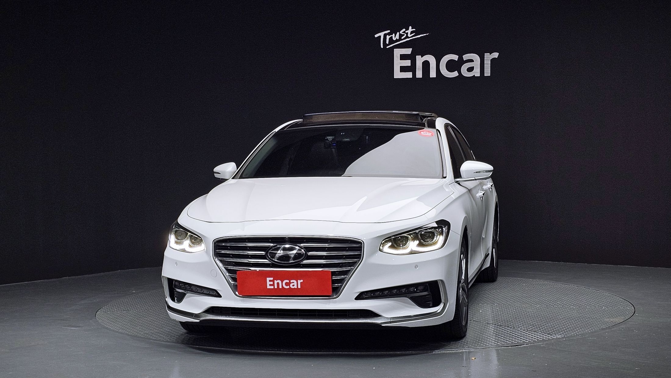 HYUNDAI GRANDEUR IG 2017