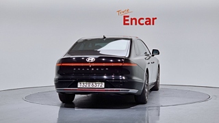 HYUNDAI GRANDEUR HYBRID GN7 2023