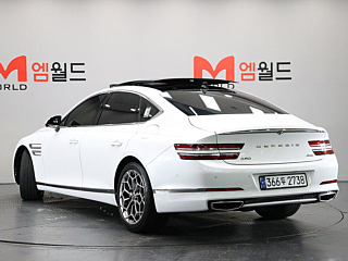 GENESIS G80 RG3 2022