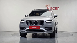 VOLVO XC90 2021