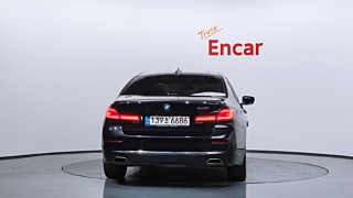 BMW 5-SERIES G30 2022