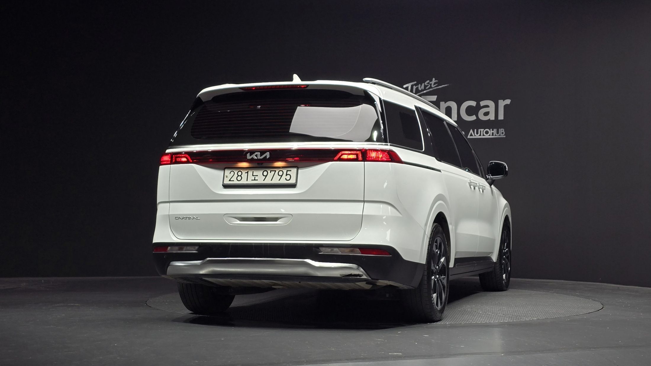KIA CARNIVAL 2023