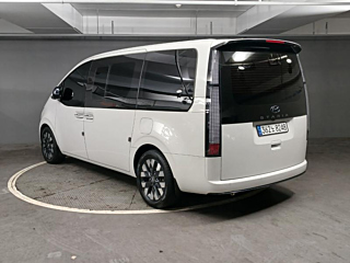 HYUNDAI STARIA 2021