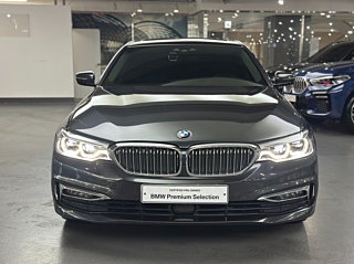 BMW 5-SERIES G30 2019