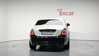 ROLLS ROYCE GHOST 2018