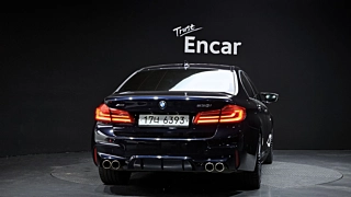 BMW 5-SERIES G30 2017