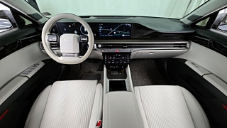 HYUNDAI GRANDEUR HYBRID GN7 2023