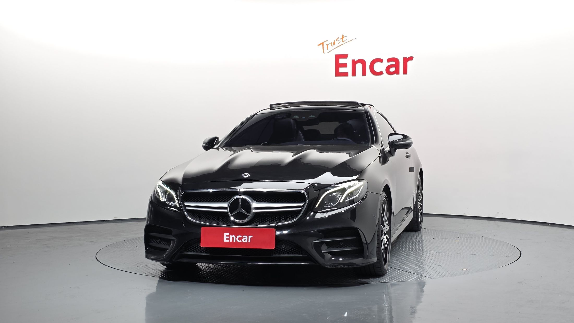 MERCEDES BENZ E-CLASS W213 2017