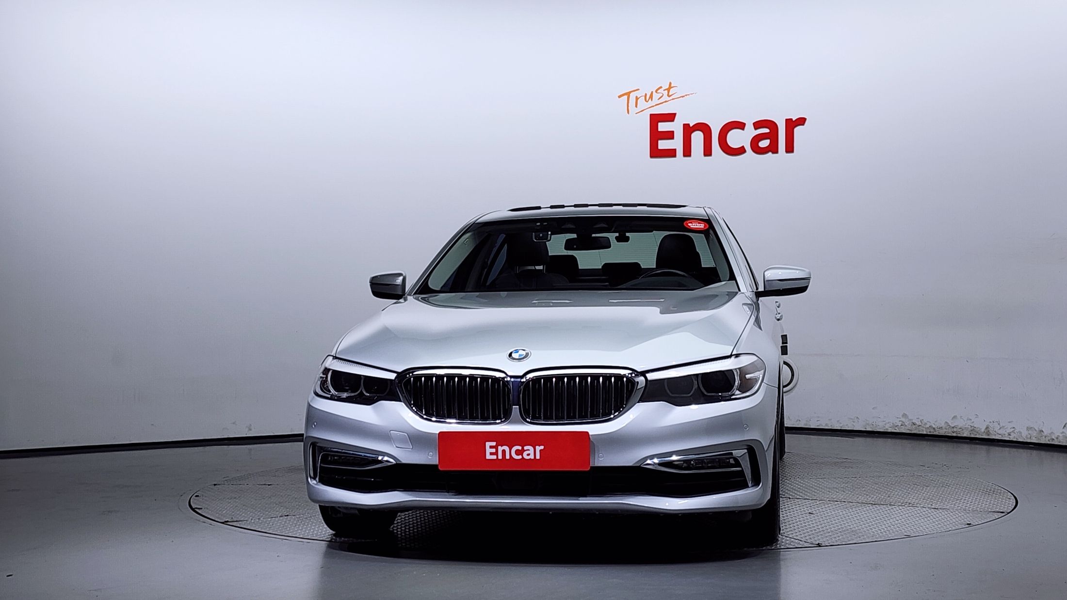 BMW 5-SERIES G30 2018