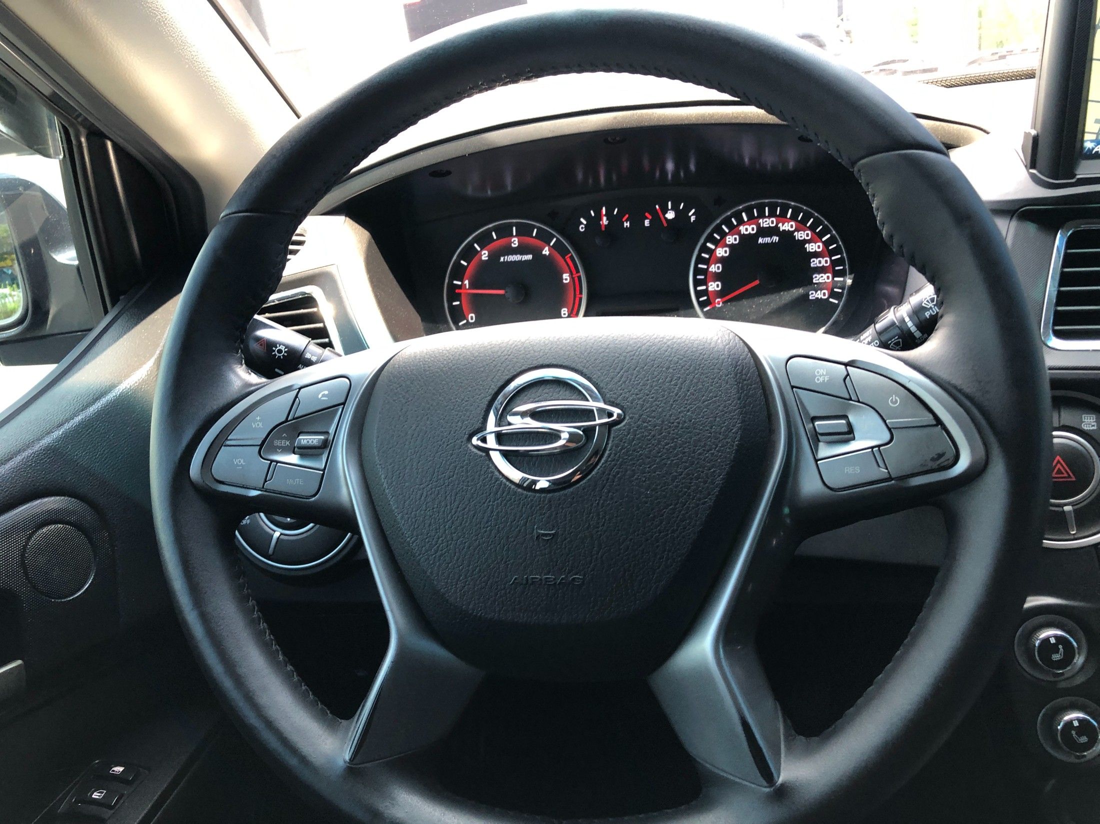 SSANGYONG KORANDO SPORTS 2017