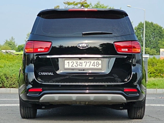 KIA CARNIVAL 2020