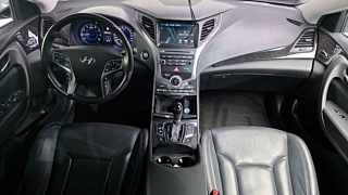 HYUNDAI GRANDEUR HG 2016
