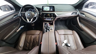 BMW 5-SERIES G30 2018