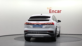 AUDI Q4 E-TRON F4 2023