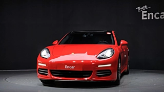 PORSCHE PANAMERA 2016