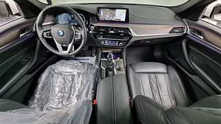 BMW 5-SERIES G30 2018