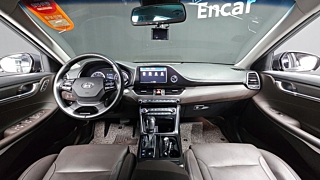 HYUNDAI GRANDEUR IG 2017