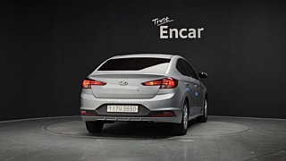 HYUNDAI AVANTE AD 2019