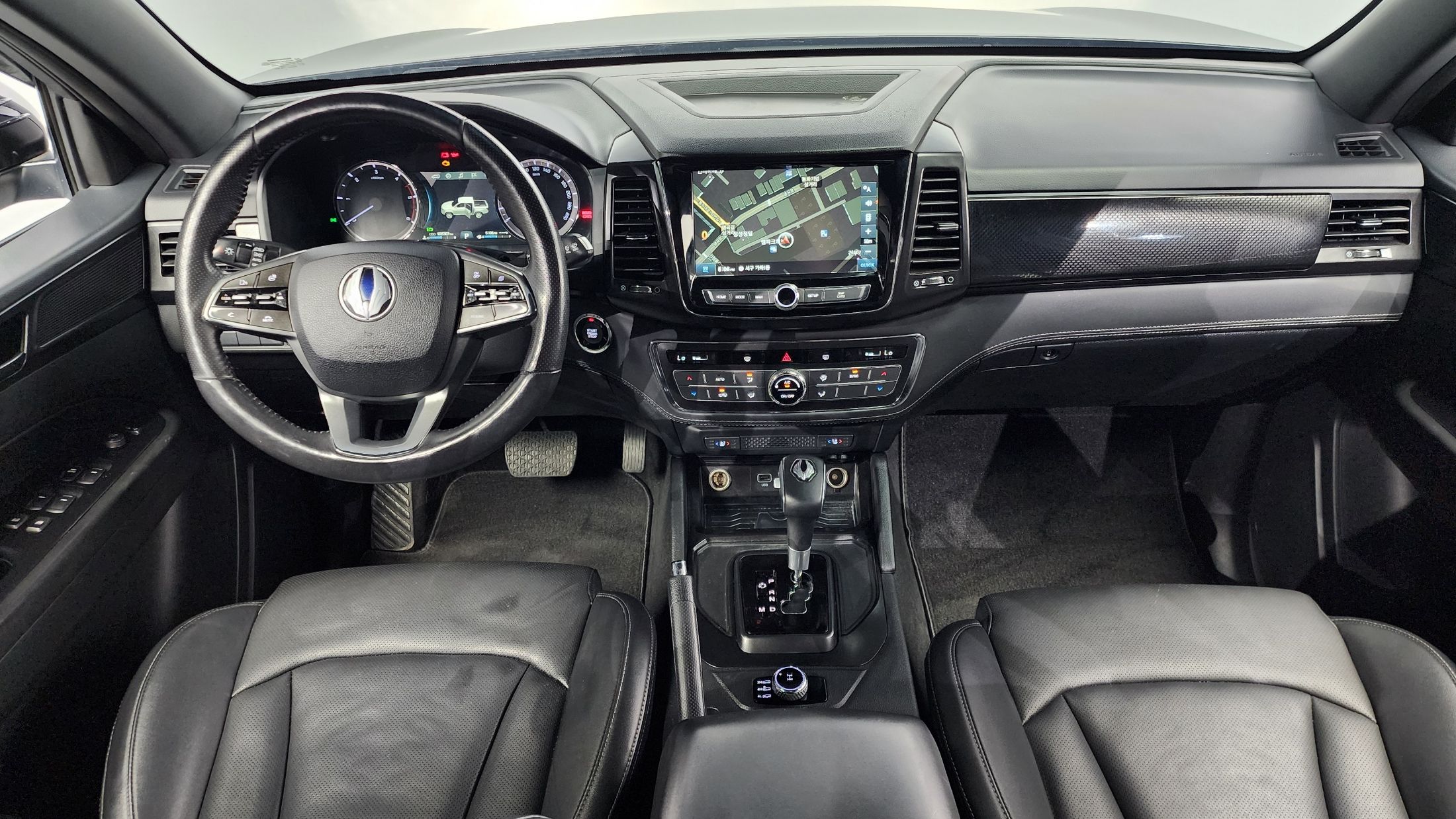 SSANGYONG REXTON SPORTS CAR 2019