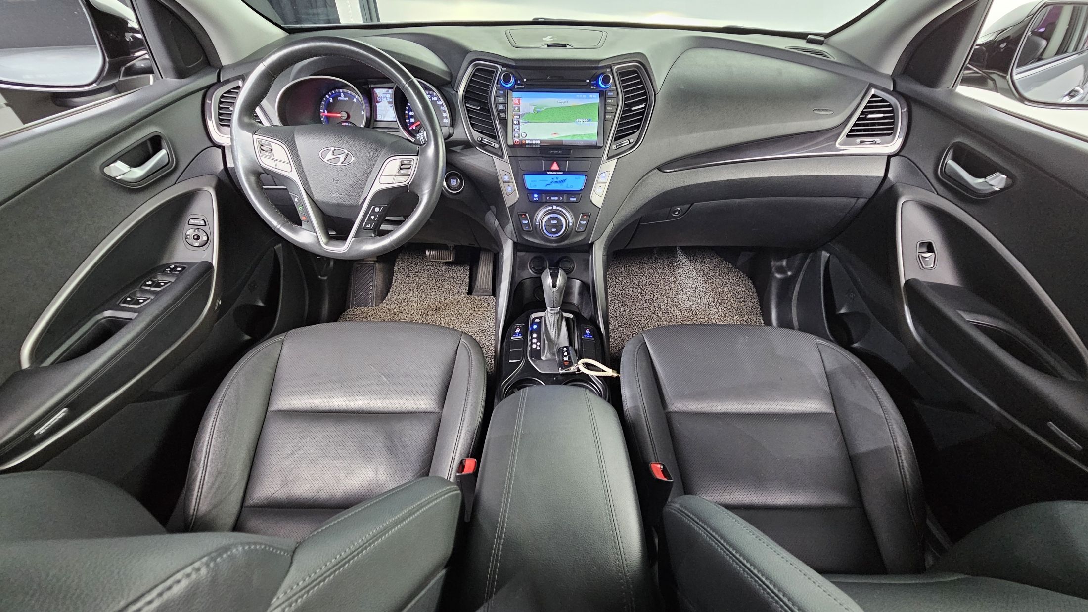 HYUNDAI SANTAFE DM 2015