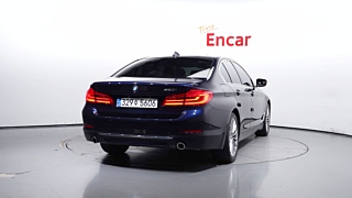 BMW 5-SERIES G30 2020