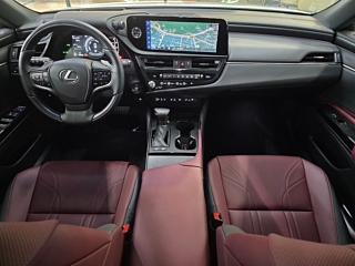 LEXUS ES300H  7 GENERATION Luxury Plus 2025