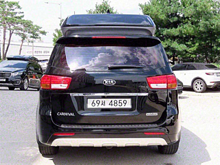 KIA CARNIVAL 2016
