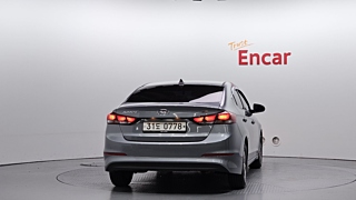 HYUNDAI AVANTE AD 2016