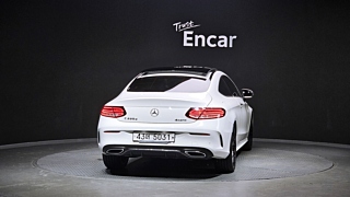 MERCEDES BENZ C-CLASS W205 2019