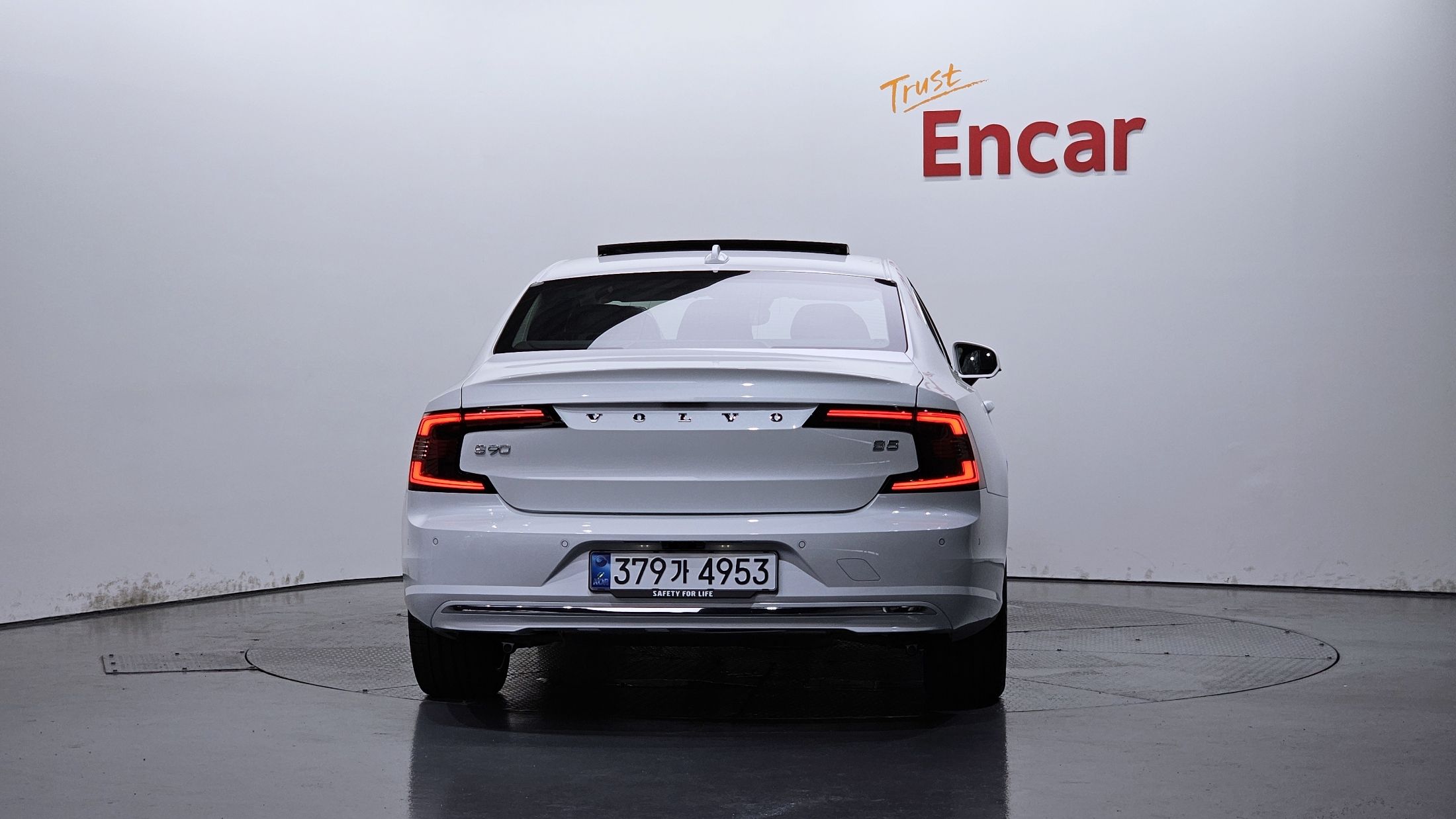 VOLVO S90 2025