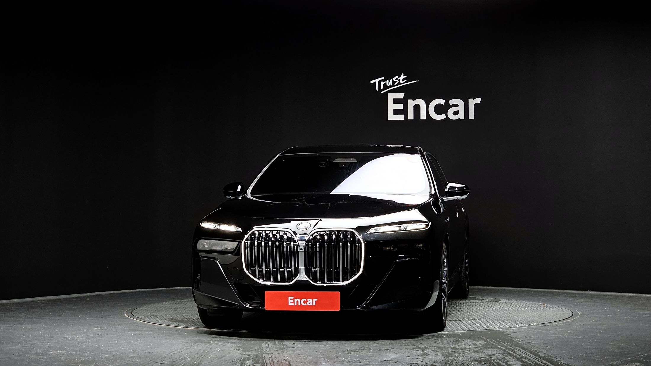 BMW 7-SERIES G70 2025