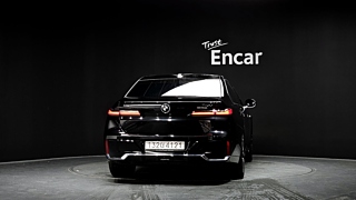 BMW 7-SERIES G70 2025