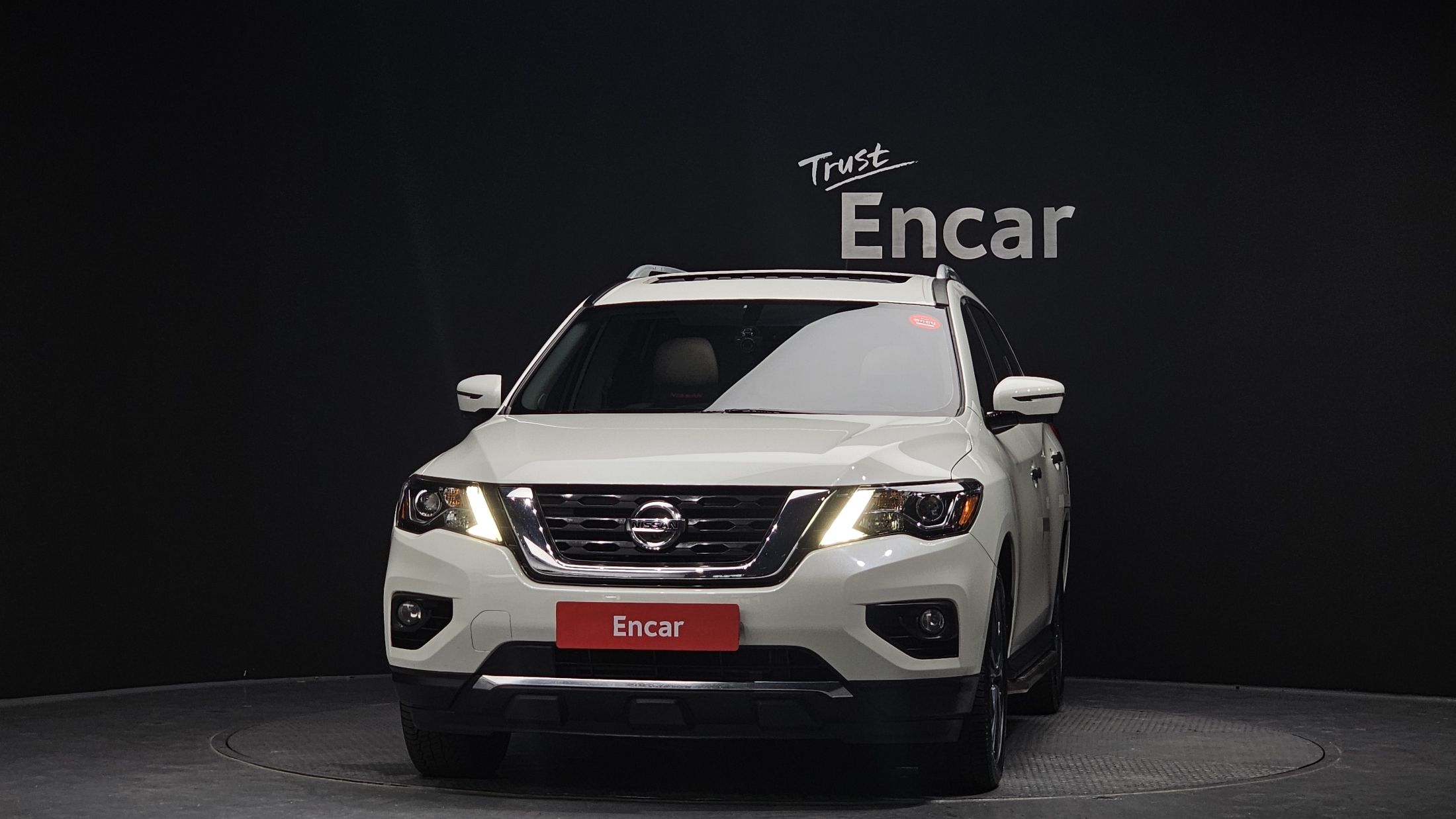 NISSAN PATHFINDER 2018