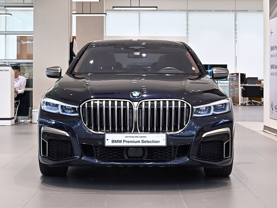 BMW 7-SERIES G11 2019