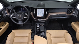 VOLVO XC60  2 GENERATION B5  &#51060 2023