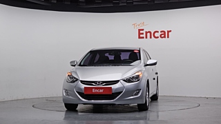 HYUNDAI AVANTE MD 2011