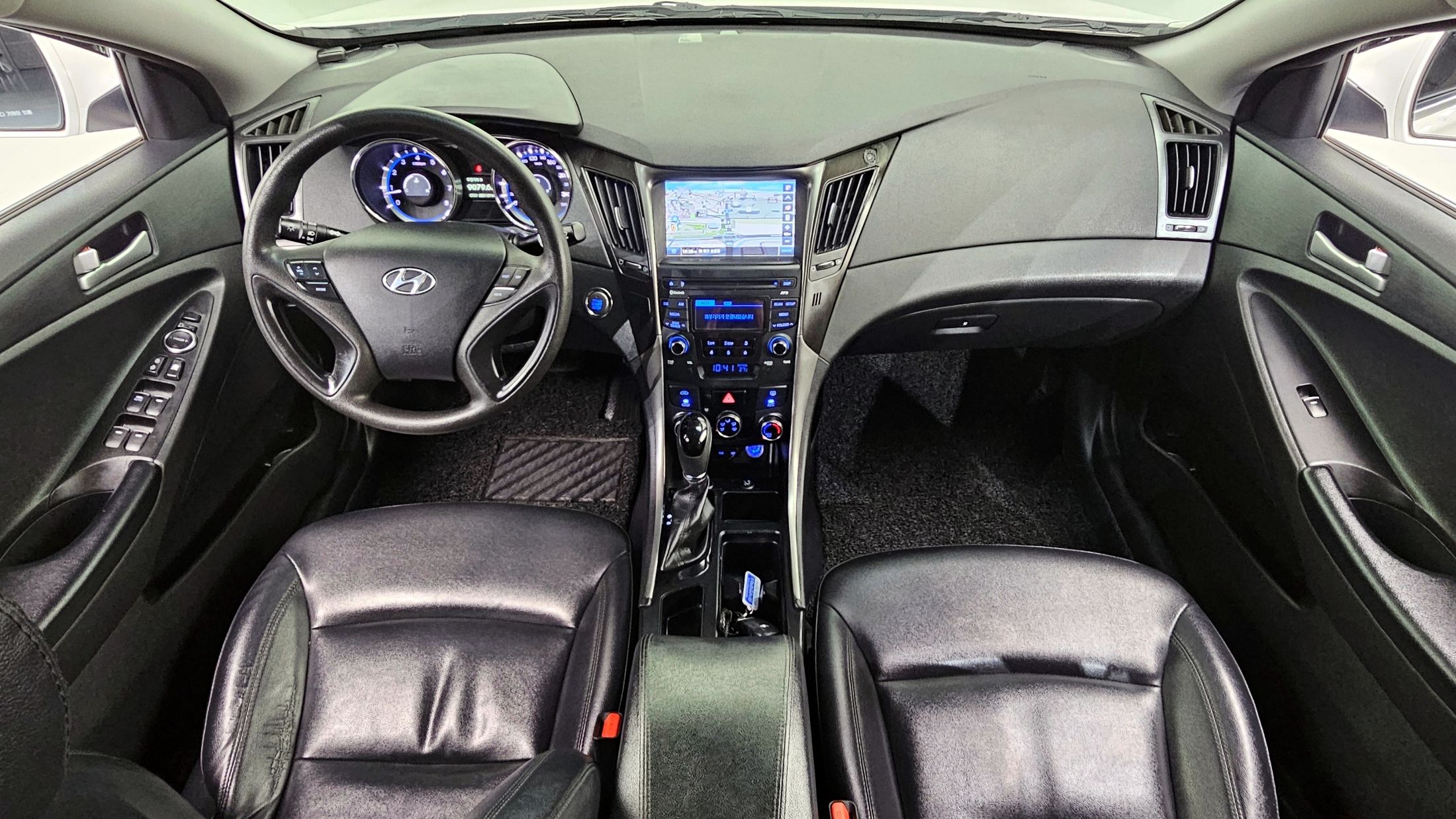 HYUNDAI SONATA THE BRILLIANT 2013