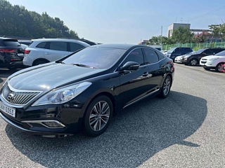 HYUNDAI GRANDEUR HG 2016