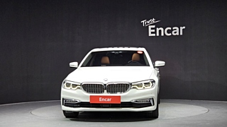 BMW 5-SERIES G30 2017