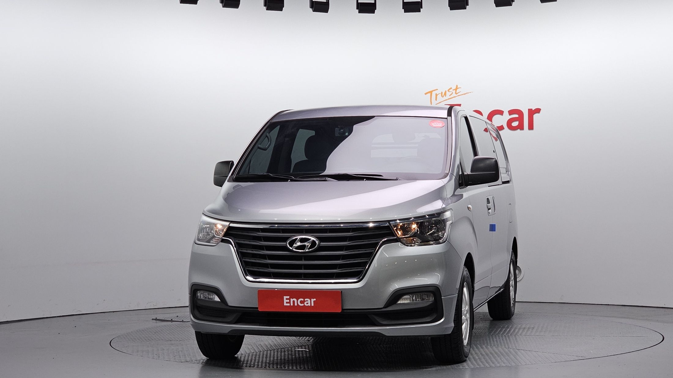 HYUNDAI STAREX GRAND 2020