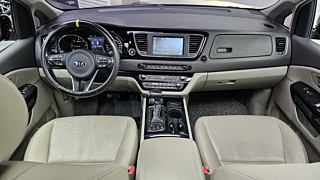 KIA CARNIVAL 2018
