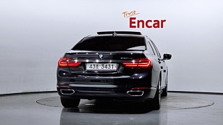 BMW 7-SERIES G11 2016
